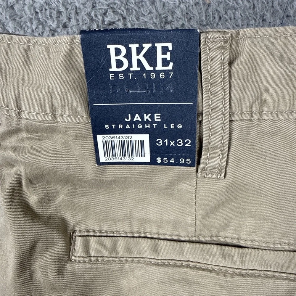 BKE Buckle Jake Chino Pants Mens 31x32 Khaki Beige Straight Leg Premium Stretch